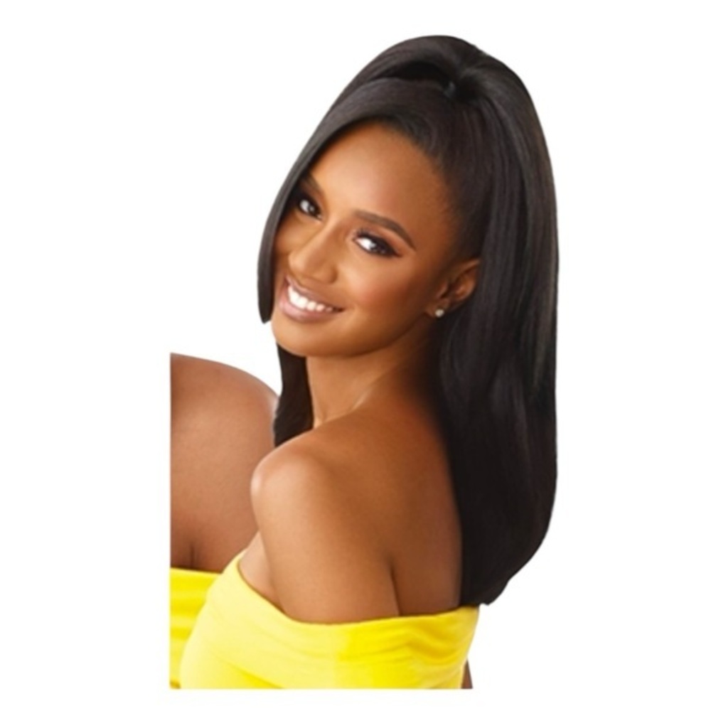 OUTRE SWEET HEART wig CR2 Cinnamon wine color.